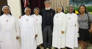 CLEVELAND – Etats-Unis – Père Pedro Opeka en l’église Sainte-Marie de l’Assomption de Cleveland