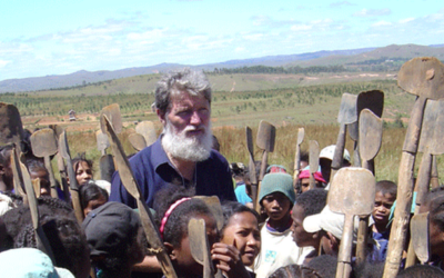 Père Pedro Opeka nominé pour le prix Nobel de la Paix –