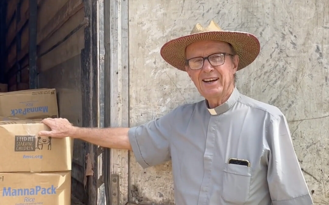 Des nouvelles du Père Emeric : Livraison de nourriture pour Mananjary (vidéo)